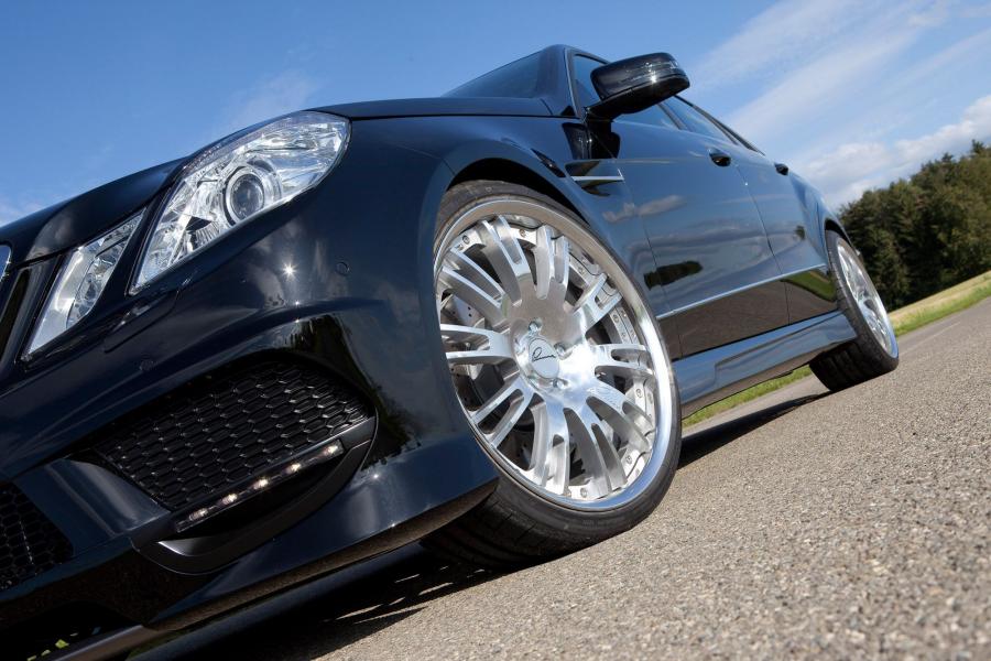  Mercedes-Benz E50 CLR by Lumma Design 2009 года  (фото 7 из 18)